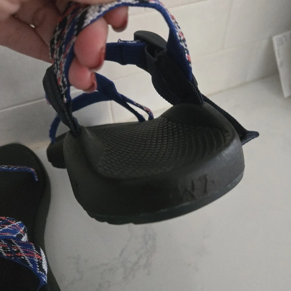 EUC Chaco Festival Collection Z/1 Classic Sandal Adjustable Waterproof Blue Red - Picture 7 of 8